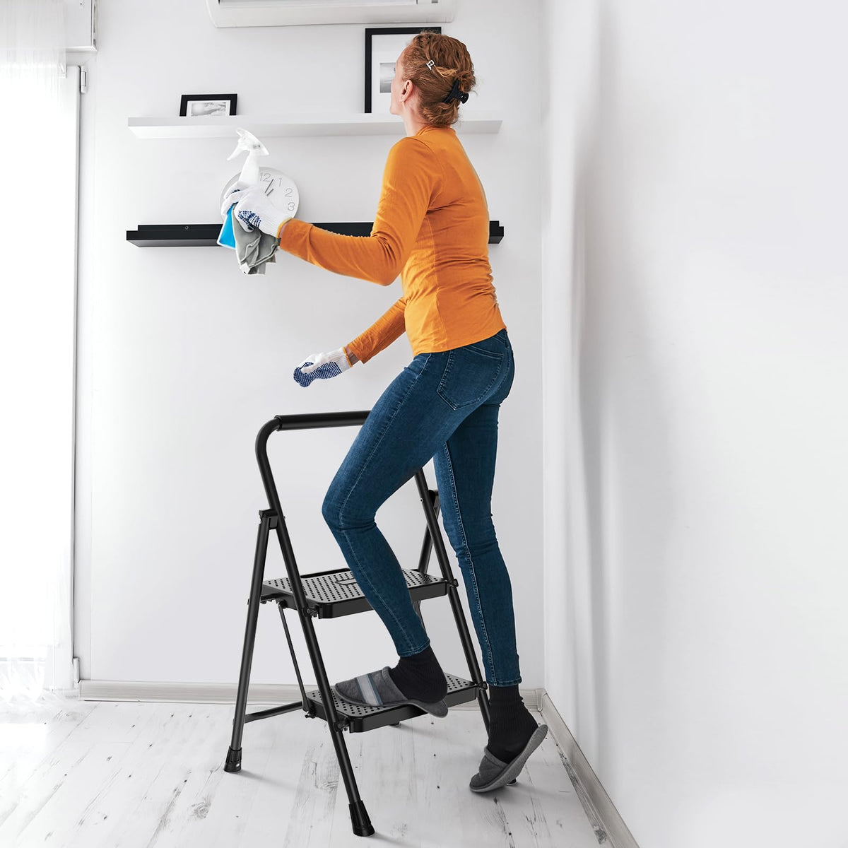 Two Step Ladder with Safety Lock E9781