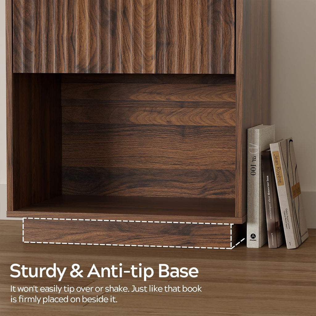 22" Fluted Nightstand Set of 2 S57994
